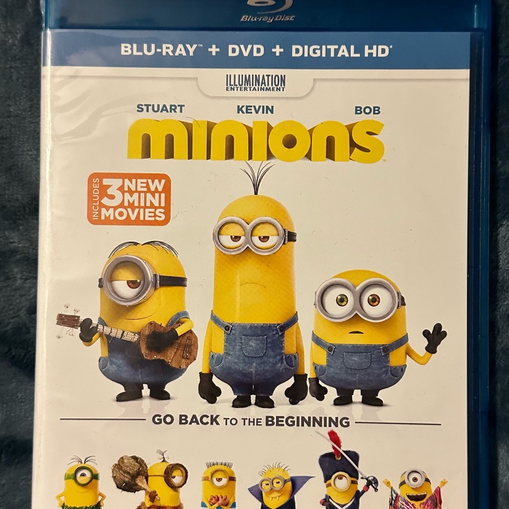 Minions Blu-ray + DVD + Digital HD Combo Pack